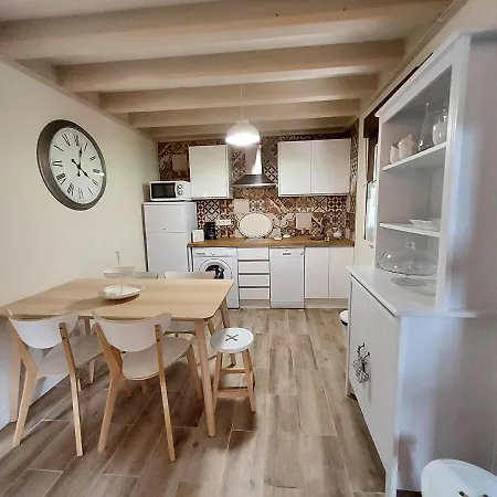 La Teyera I, Appartement *